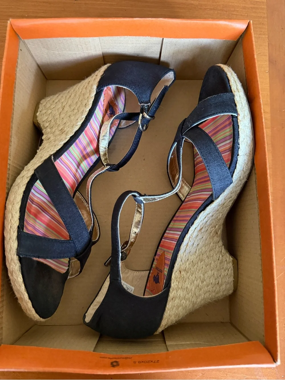 Rocket Dog Black Espadrille Wedge Sandals with Tan Rope Heel